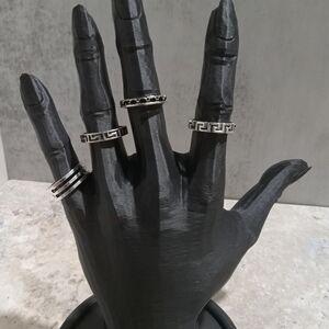4 Silver Tone and Black Geometric Ring Set